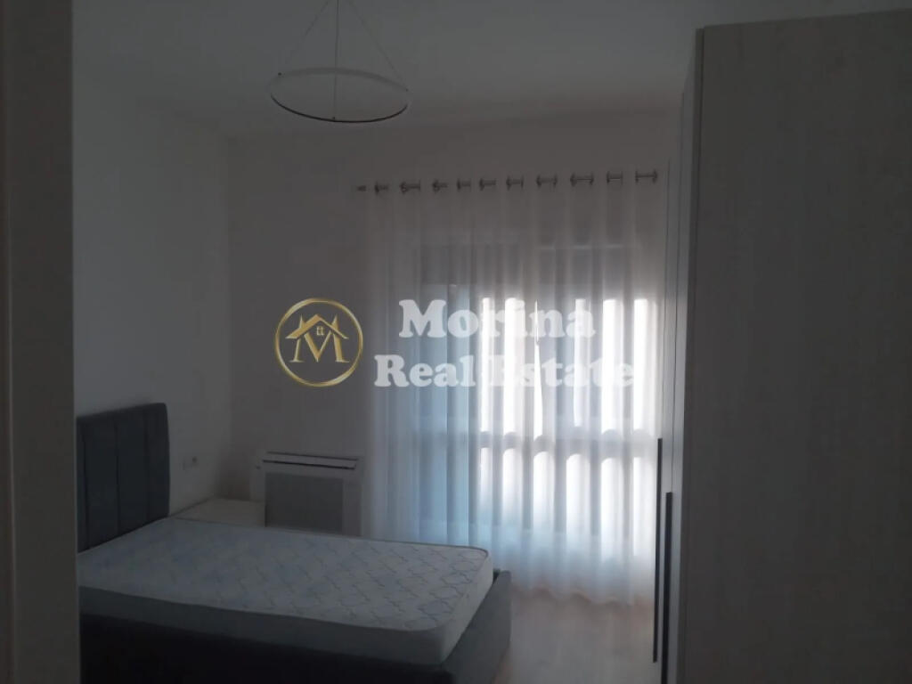 Qera, Apartament 2+1 , Xhamlliku, 700 euro/muaj