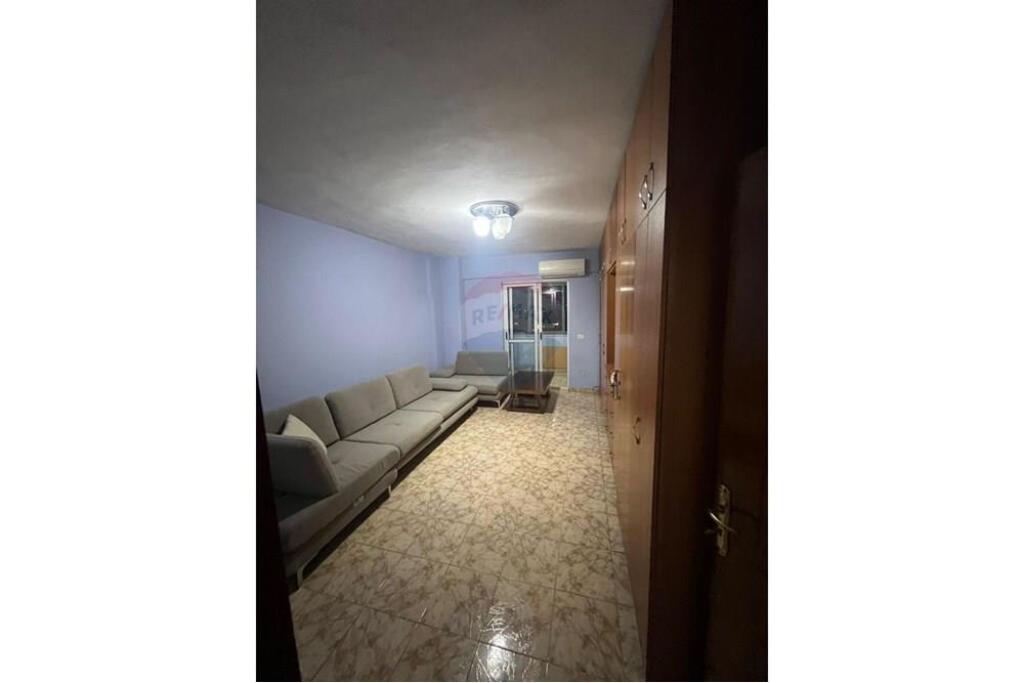 VENDIAMO APPARTAMENTO 2+1 A LAPRAKE !