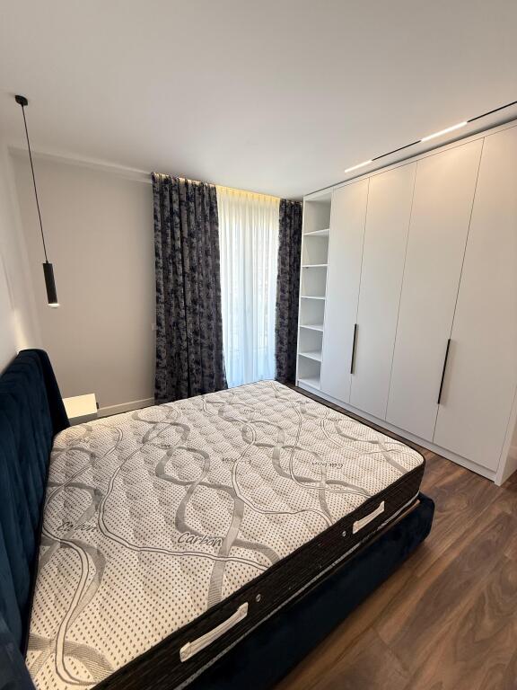 Apartament me qera 2+1 tek fusha e Aviacionit