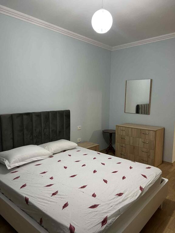 FOR RENT 2+1+2 FIORI DI BOSKO  70,000 LEKE