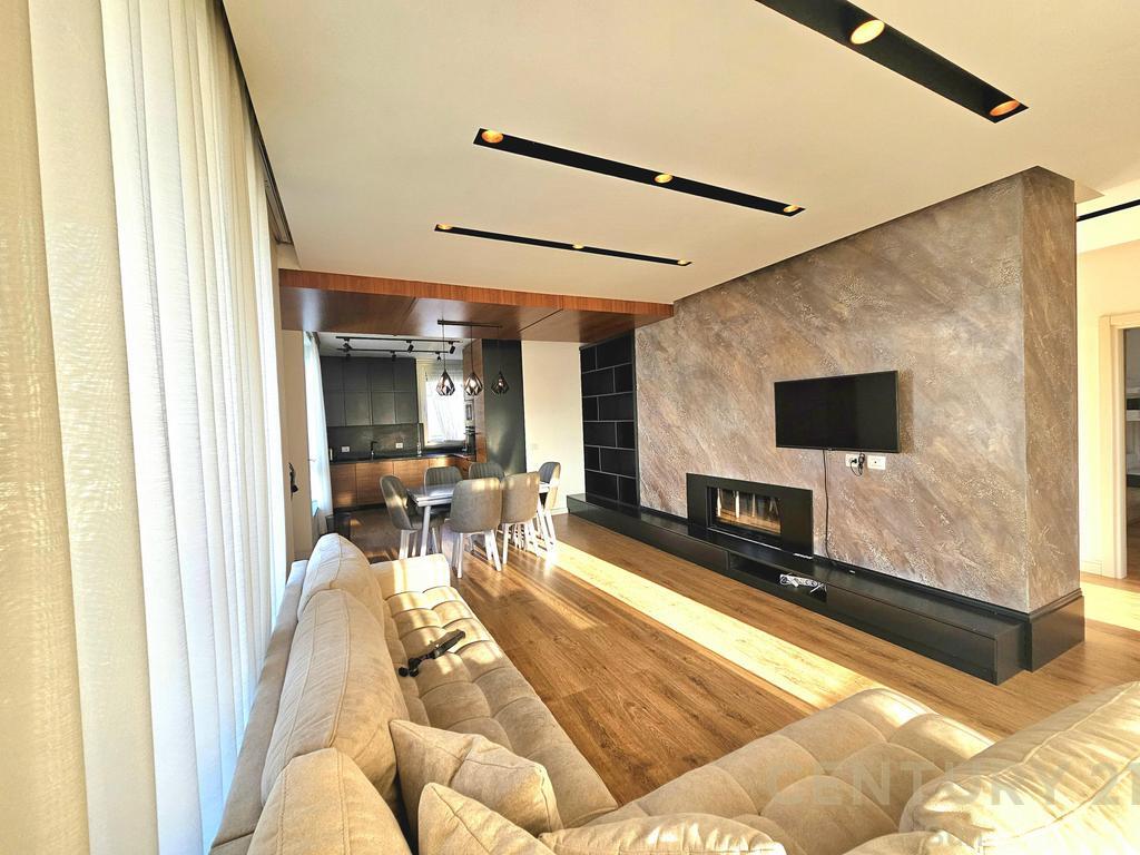 Premium Apartment 3+1 + Parking for Rent near the Botanical Garden