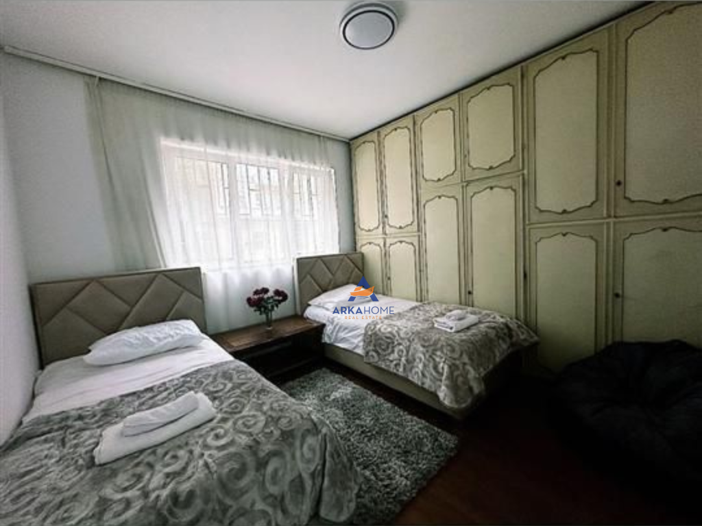 IN VENDITA APPARTAMENTO 3+1+BALCONE "BRRYLI, MINISTERO DEGLI AFFARI ESTERI" 175.000 EURO.
