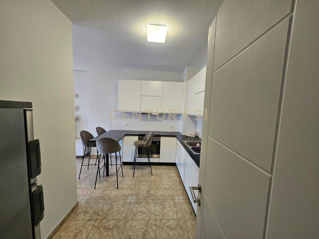Appartamento 1+1 in Affitto, Pazari i Ri, Tirana/Disponibile anche per AirBnb