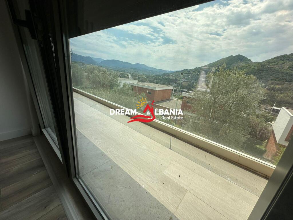 Three-story villa for rent in Mullet near OKO FARM (ID 4251404)
