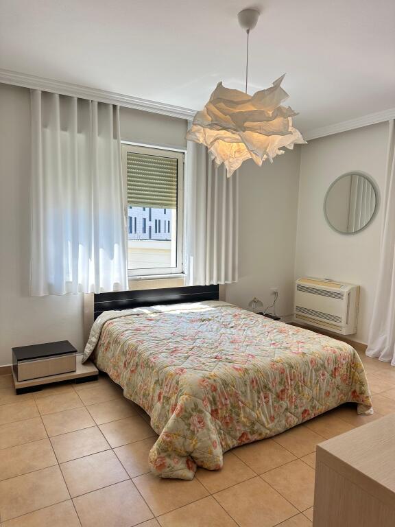 2+1,furnished near the zoo,800 euros with parking
