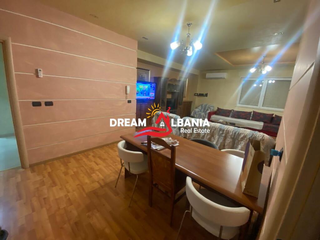 Apartment 3+1 +2 bathrooms for rent in the Brryli area, near the “New Maternity” Tirana (ID 4231462)