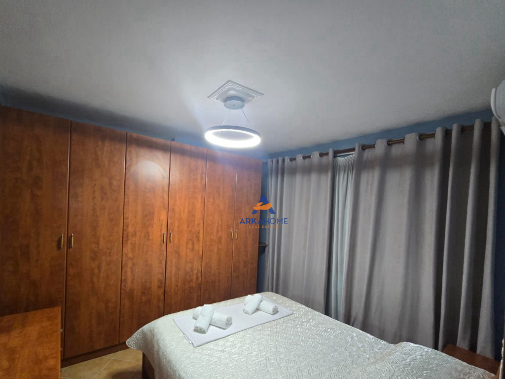 JEPET ME QERA APARTAMENT 2+1+BALLKON "TE QENDRA CONDOR" 550 EURO