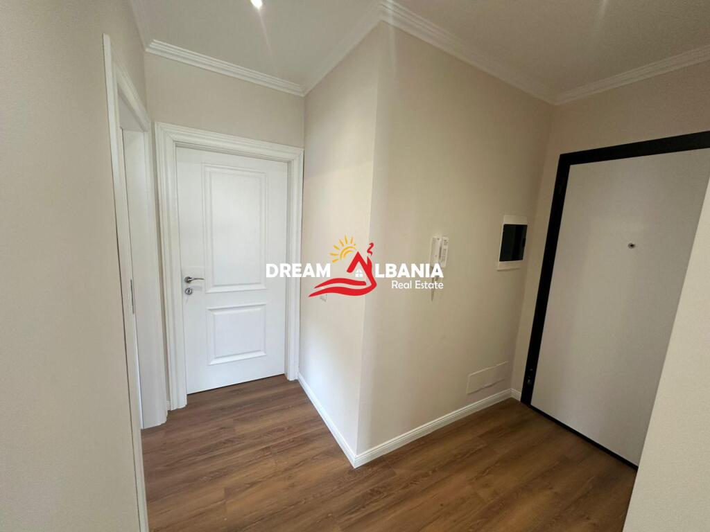 Super Apartment 3+1+2 for sale at Residenca Kodra e Diellit 2 near British High School (ID 4131461)