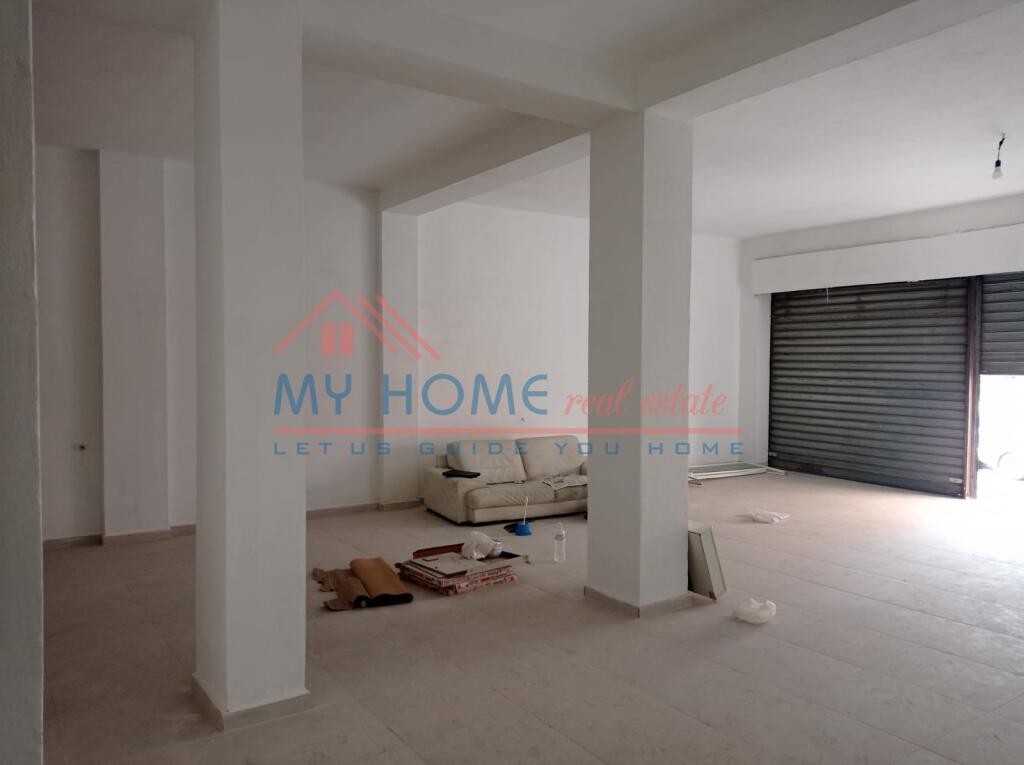 Commercial space for rent at Partizani School in Tirana