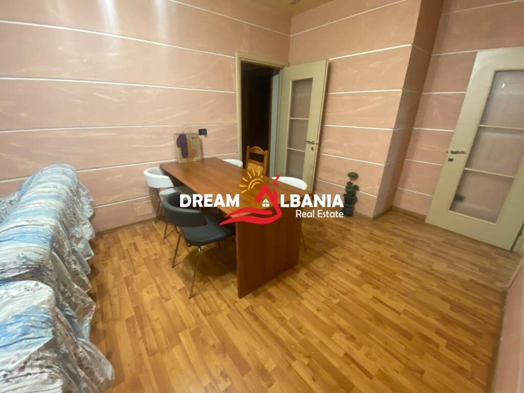 Apartment 3+1 +2 bathrooms for rent in the Brryli area, near the “New Maternity” Tirana (ID 4231462)