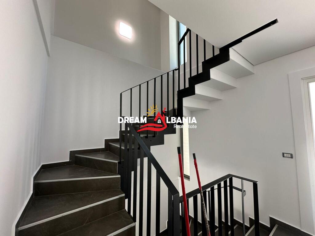 Three-story villa for rent in Mullet near OKO FARM (ID 4251404)
