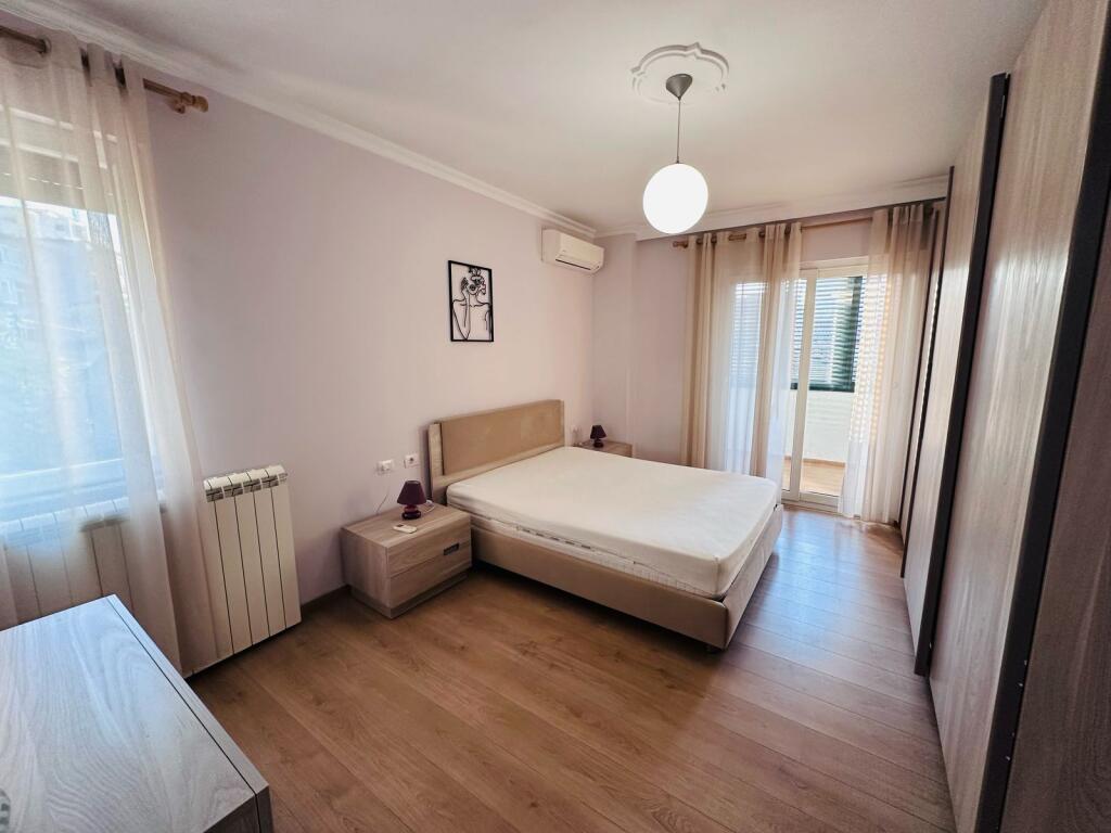 Jepet me qera🔥  Apartament 2+1+2 ballkon +2tualete   ⛳️Xhamia e tabakeve