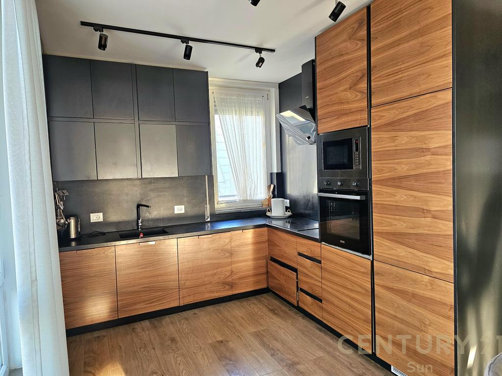 Premium Apartment 3+1 + Parking for Rent near the Botanical Garden