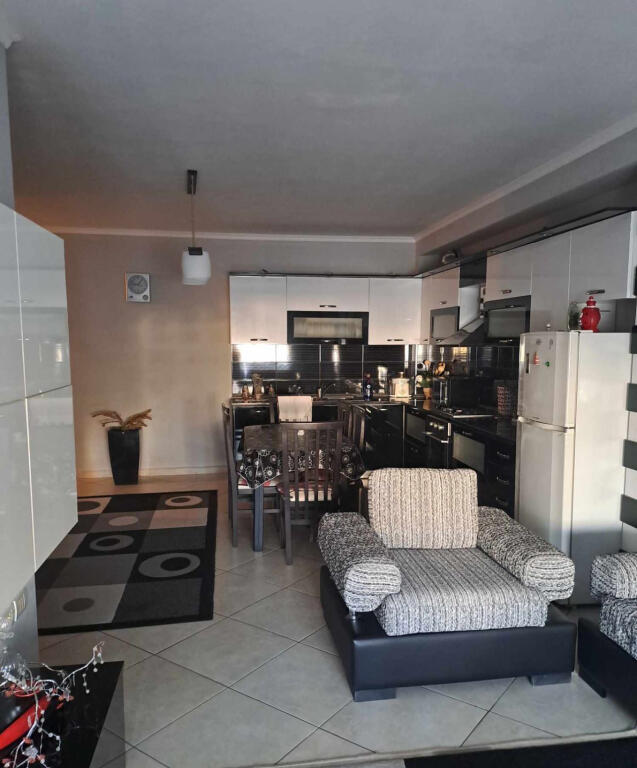 Fresk, appartamento 2+1 in affitto! 400 Euro