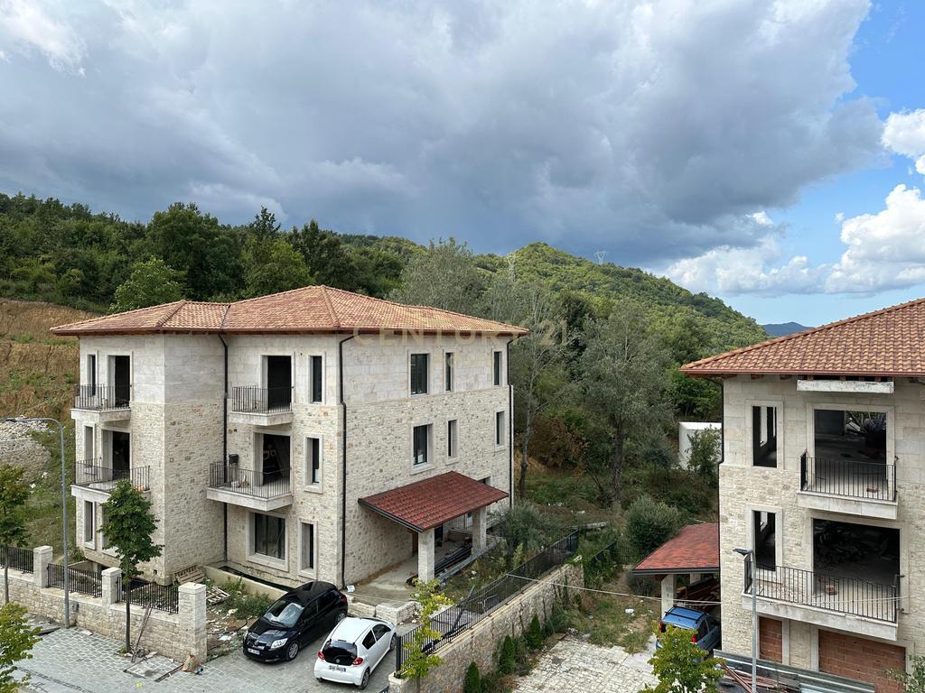 Appartamento Moderno 2+1 con Parcheggio in Affitto vicino a TEG, nel “Secret Garden”