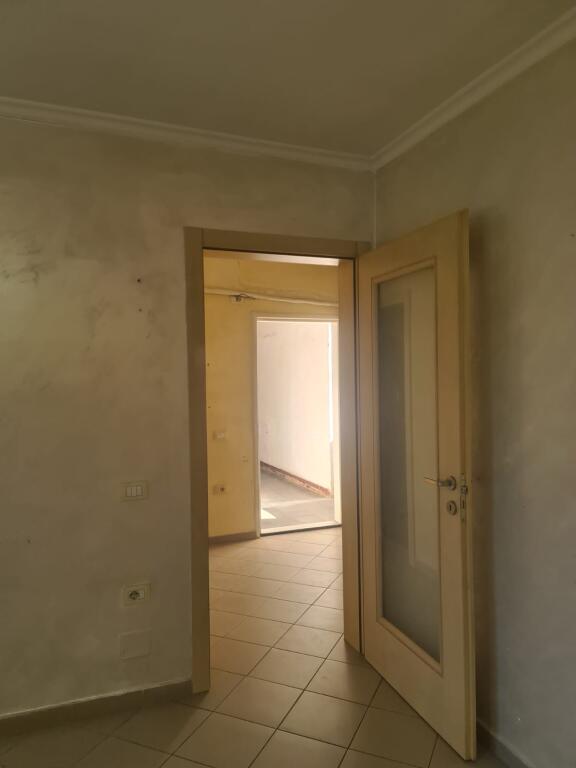Appartamento 1+1+annesso+balcone-Ali Demi 110k Euro