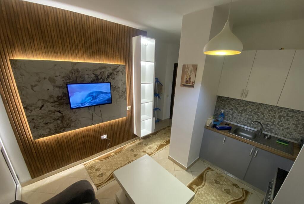 Appartamento 1+1 in affitto Astir 400 Euro