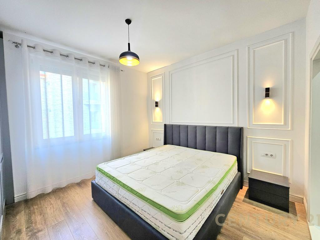 Premium Apartment 3+1 + Parking for Rent near the Botanical Garden