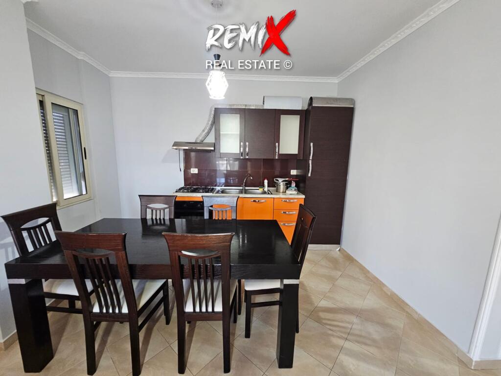 VENDESI SUPER APPARTAMENTO 2+1 + VERANDA SULLA SPIAGGIA, DURRËS