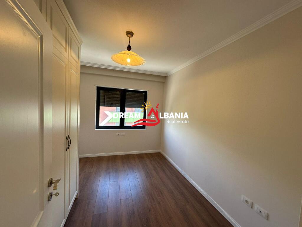 Super Apartment 3+1+2 for sale at Residenca Kodra e Diellit 2 near British High School (ID 4131461)