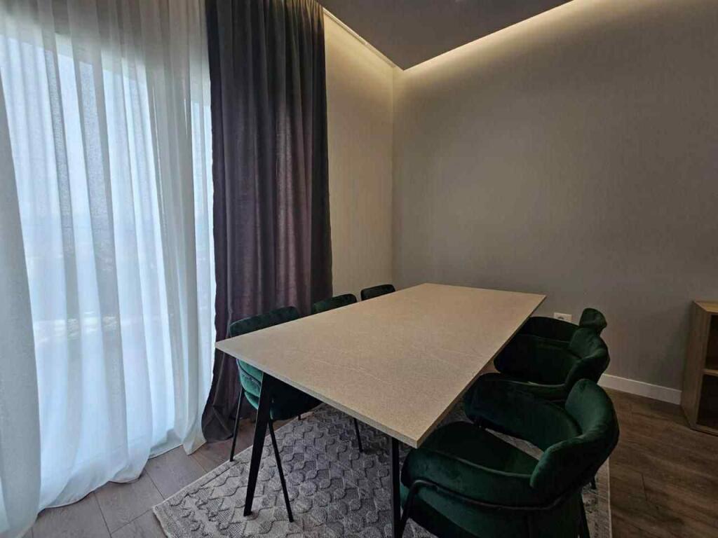 FOR RENT 3+1+2+1 PARKING BOTANICAL GARDEN