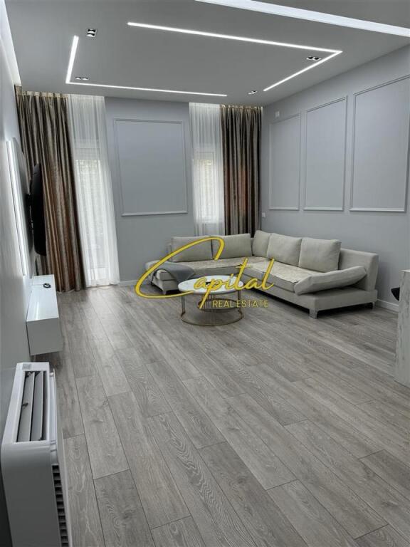 IN VENDITA APPARTAMENTO 2+1+2 VLORE 230.000 EURO
