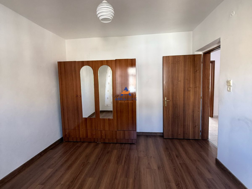 APARTMENT FOR RENT 2+1+BALCONY "MUHAMET GJOLLESHA STREET" 450 EURO.