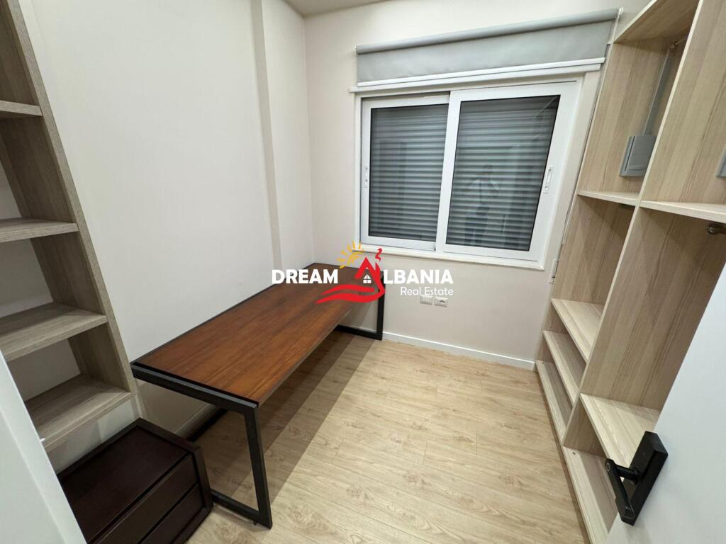 Apartment 3+1+2 for sale, at Liqeni Thate, near Rr Peti (ID 4131460)