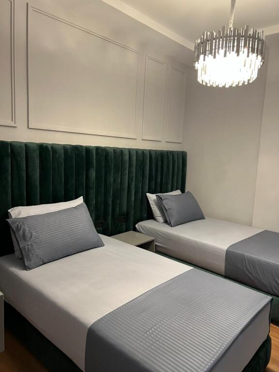 Appartamento di lusso in affitto nella residenza prestigiosa "Rose Garden" vicino a Teg
