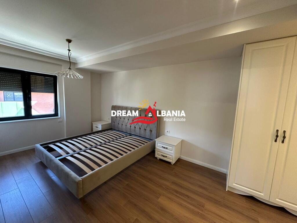 Super Apartment 3+1+2 for sale at Residenca Kodra e Diellit 2 near British High School (ID 4131461)