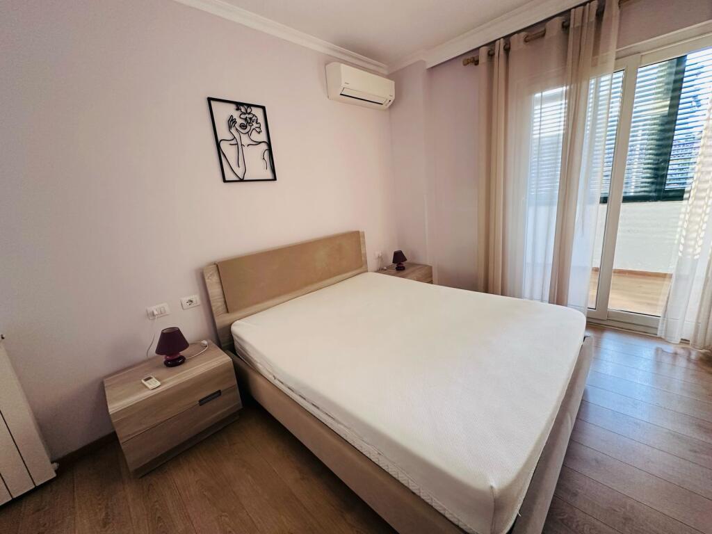 Jepet me qera🔥  Apartament 2+1+2 ballkon +2tualete   ⛳️Xhamia e tabakeve