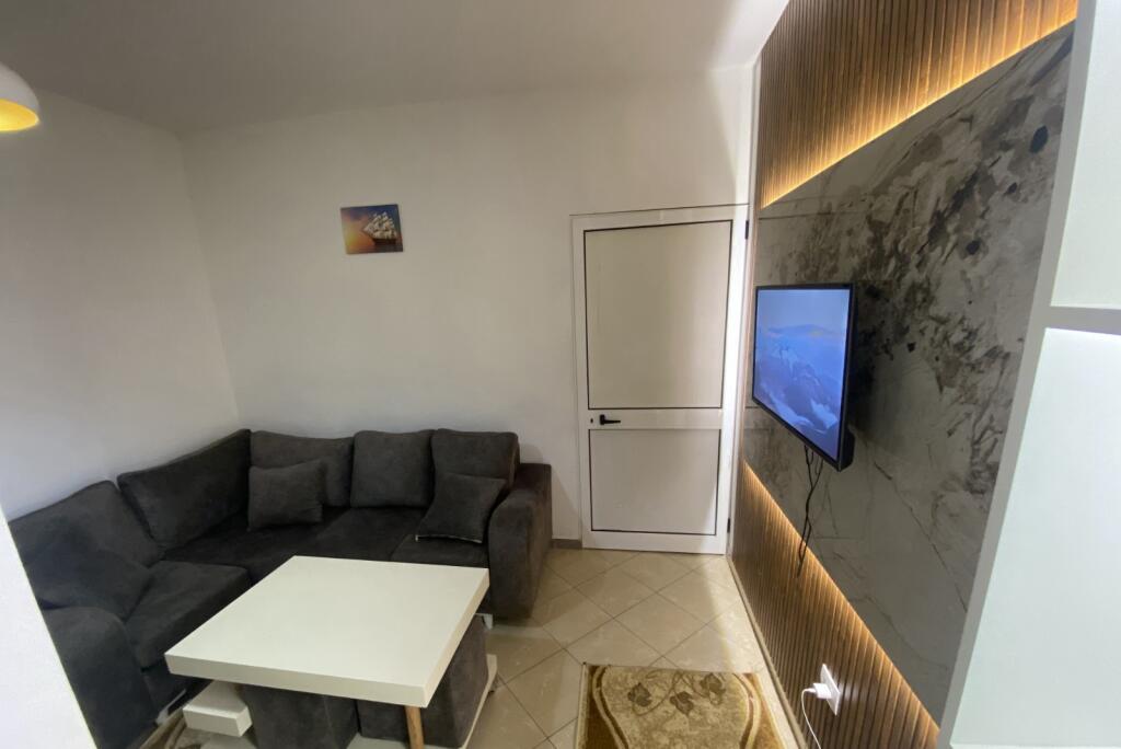 Appartamento 1+1 in affitto Astir 400 Euro