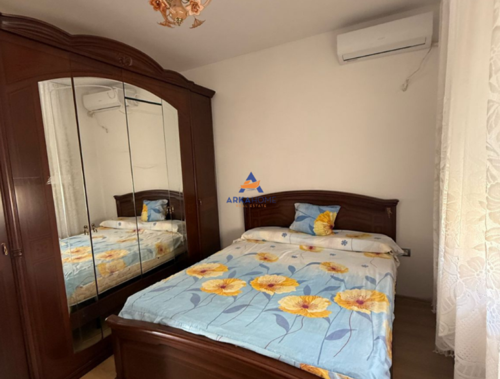 APPARTAMENTO IN AFFITTO 1+1+BALCONE "VICINO A UET, PORCELLANA" 45000 LEKE