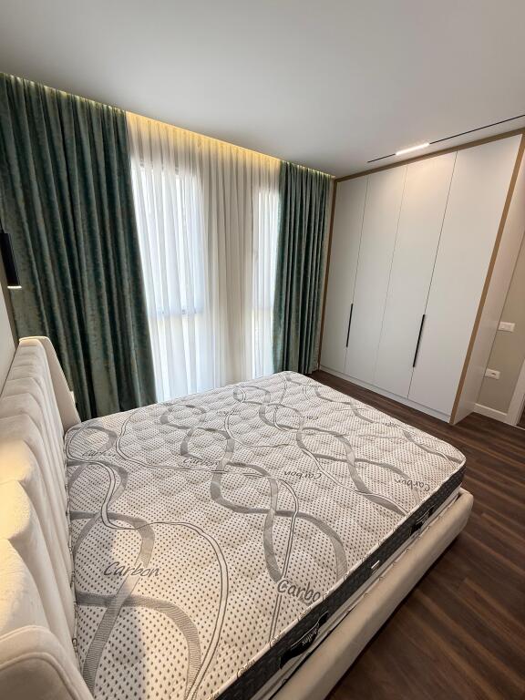 Apartament me qera 2+1 tek fusha e Aviacionit