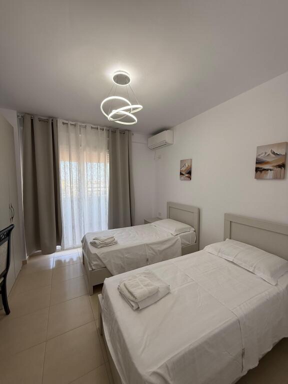 Appartamento 2+1 in Affitto – Vicino alla Scuola ”Drita e Dijes”, Vlora