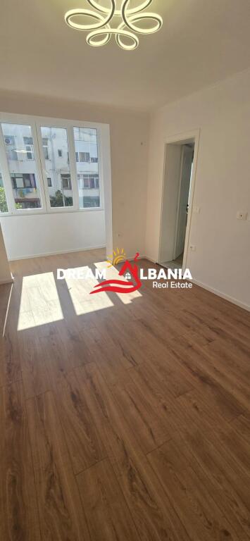 Monolocale in vendita a Myslym Shyr, vicino alla Scuola Pjeter Budi a Tirana (ID 4101879)