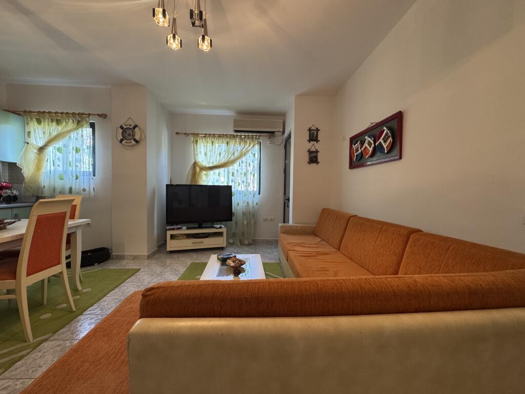 OCCASIONE, Durres, appartamento 1+1 in vendita, 71 m² 99.800 € (Pishat e Buta, Golem)