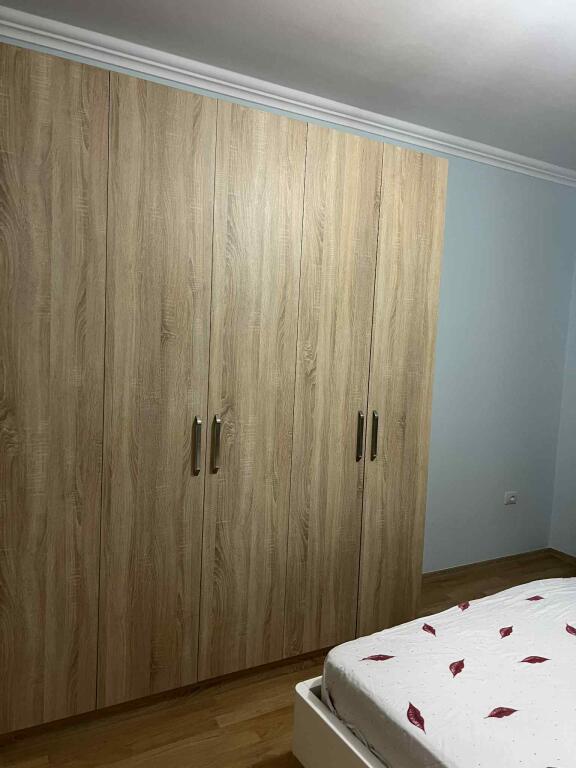 FOR RENT 2+1+2 FIORI DI BOSKO  70,000 LEKE