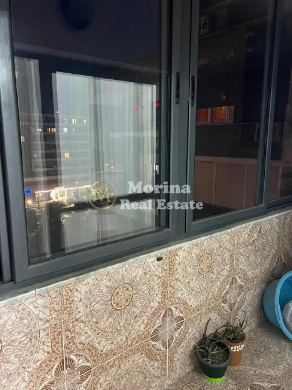 Rent, Apartment 1+1, Arrow Building, 350 euro/month