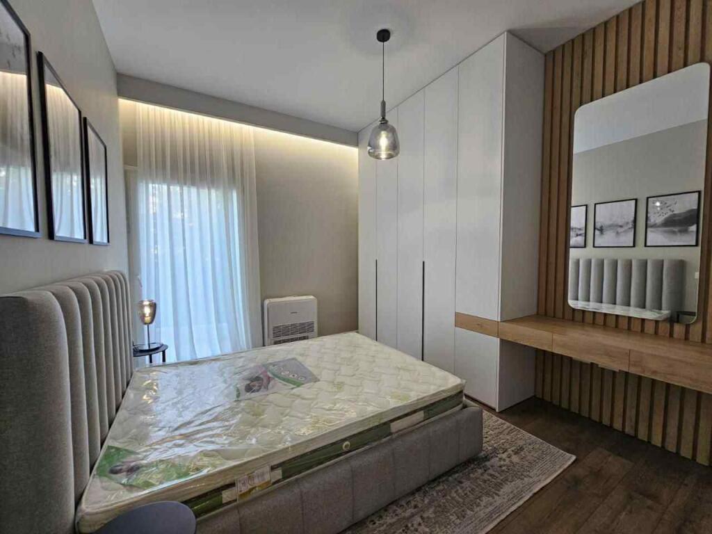FOR RENT 3+1+2+1 PARKING BOTANICAL GARDEN