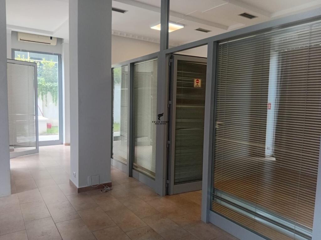 DYQAN ME QERA 70 M2 RRUGA E ELBASANIT 900 EURO