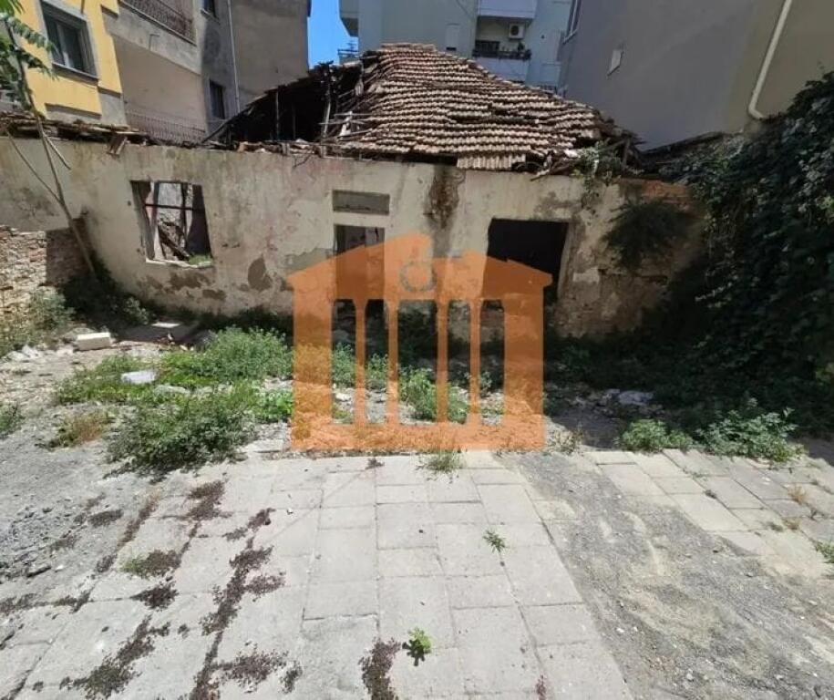 LAND FOR SALE WITH AN AREA OF 341M2 IN THE CENTER OF DURRES OWNER NOT AGENCY