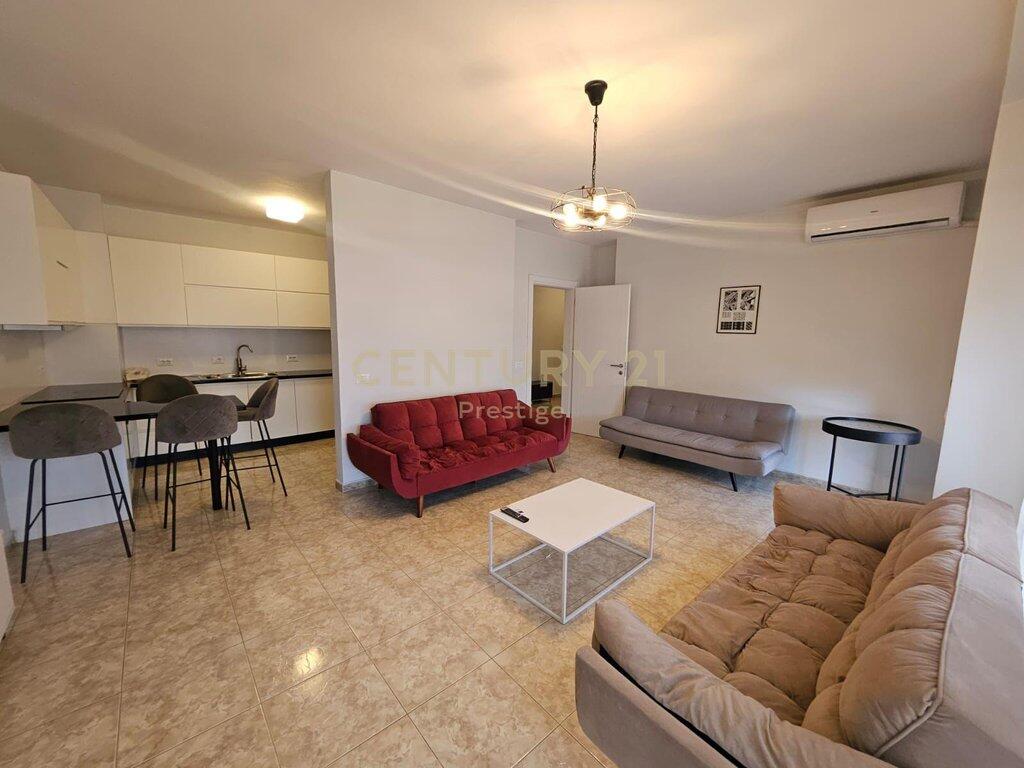 Appartamento 1+1 in Affitto, Pazari i Ri, Tirana/Disponibile anche per AirBnb