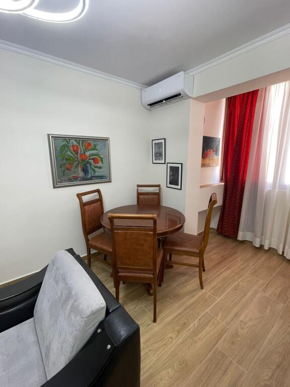 AFFITTASI APPARTAMENTO 2+1 IN VIA DURRES