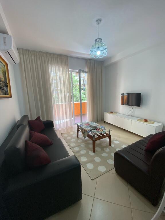Qera, Apartament 1+1, Astir