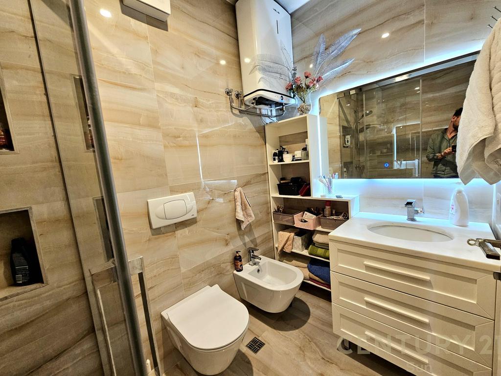 🏢 Appartamento 2+1 con Posto Auto incluso nel Complesso Magnet – Tirana,