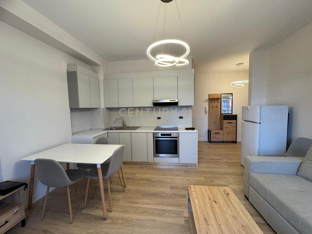 APARTMENT 1+1+PARKING SPACE AT THE PARIS MUNICIPALITY!