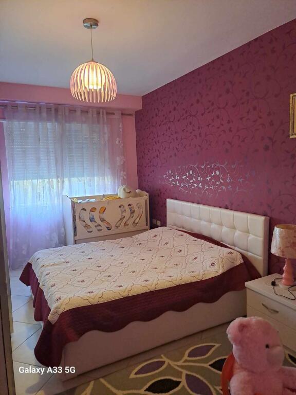 Apartament me qera 2+1 Fresk pranë Shkollës 17 Shkurti
