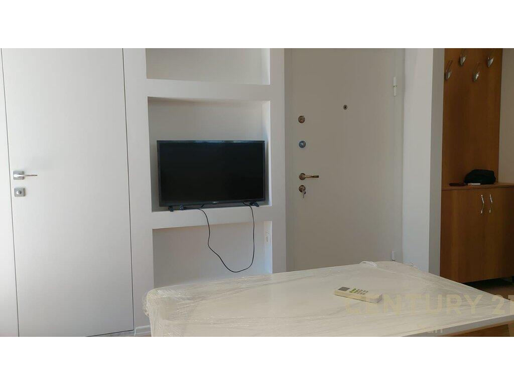 🏠 1-Bedroom Apartment for Rent – Near Durres Restaurant