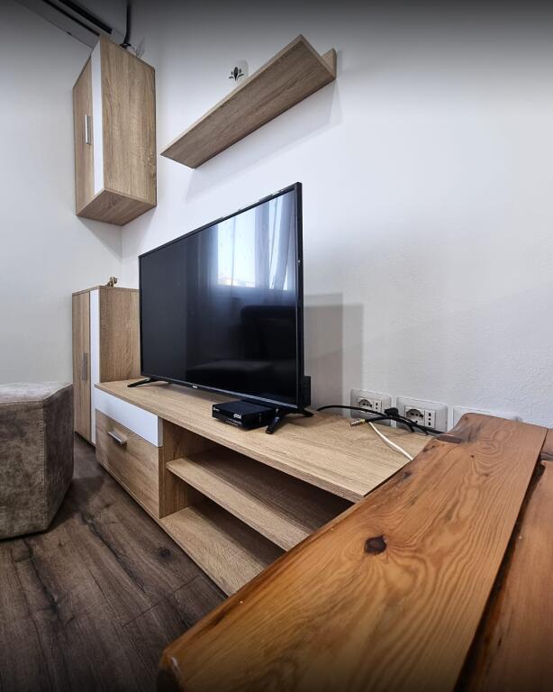 APARTAMENT 2+1 ME QIRA 📍 Mine Peza